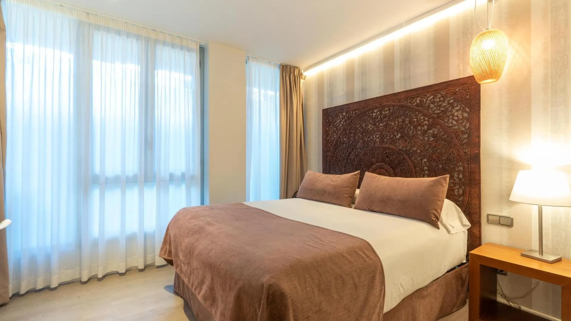 Serennia Fira Gran Via Exclusive Rooms L'Hospitalet de Llobregat Otel